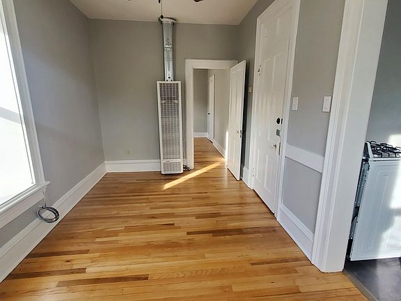 3rd image of 535 Canon Ave #10950536