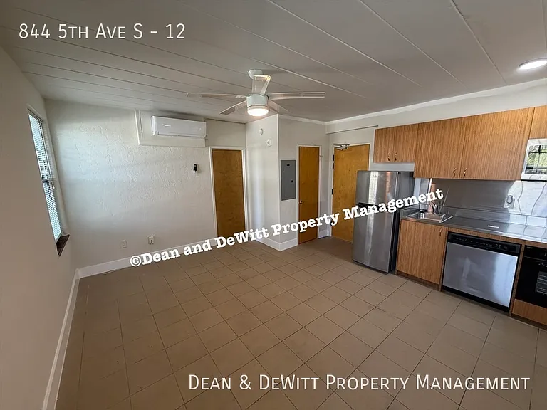 844 5th Ave S #12 — Photo 4