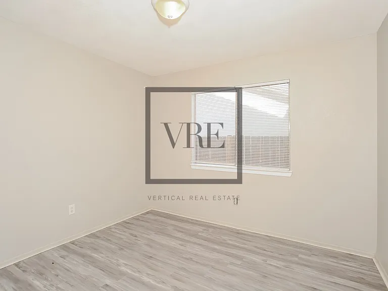 43813 San Francisco Ave — Photo 11
