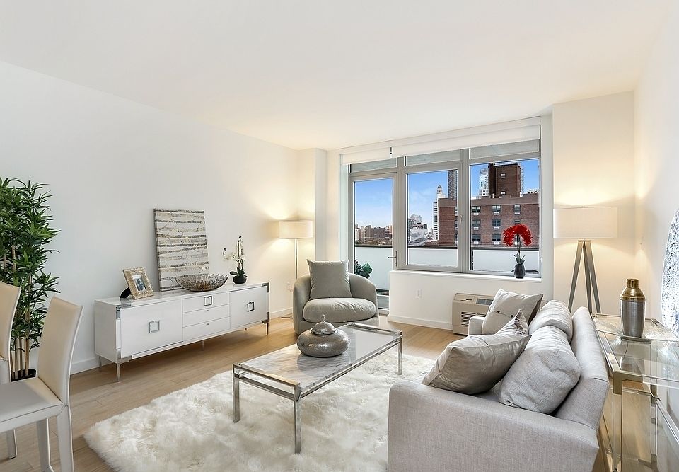 1st image of 180 Myrtle Ave APT 12J
