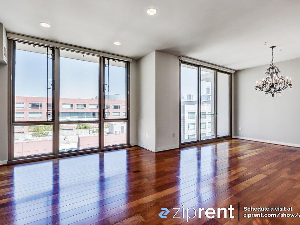 1st image of 255 Berry St APT 706