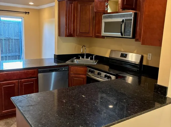 1908 Clearview Pkwy, Metairie, LA 70001