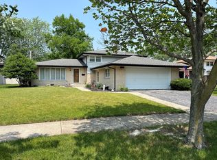 6324 Barbara Ave, Tinley Park, IL