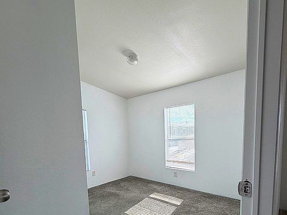 4th image of 15540 Allie St #39
