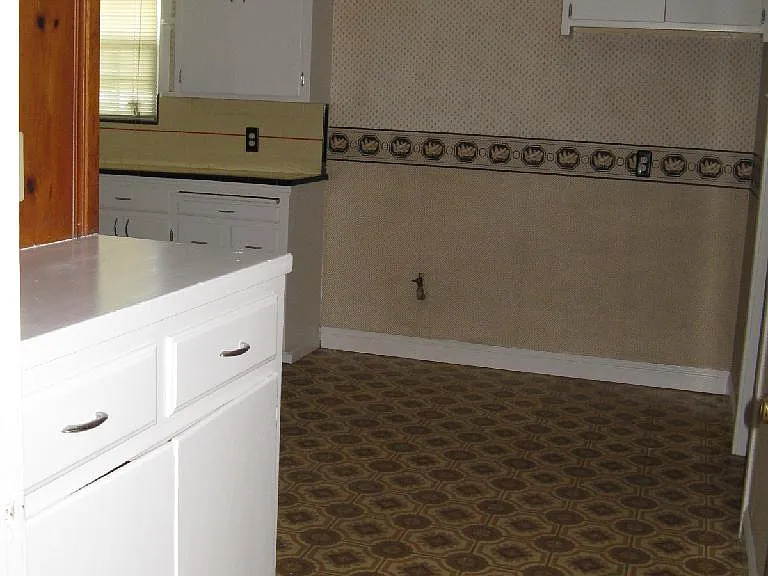 kitchen nook_01012020