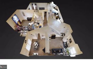 18 Karen Ct, New Castle, DE 19720