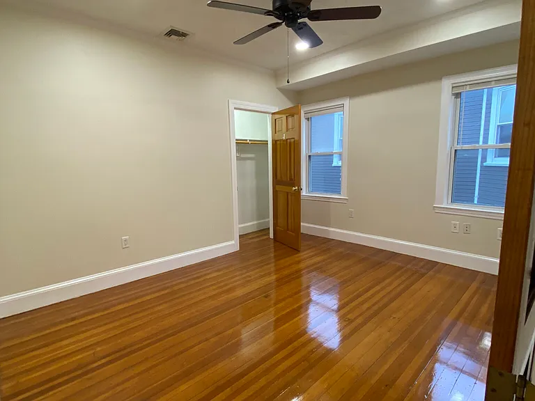 200 Hyde Park Ave #3 — Photo 11