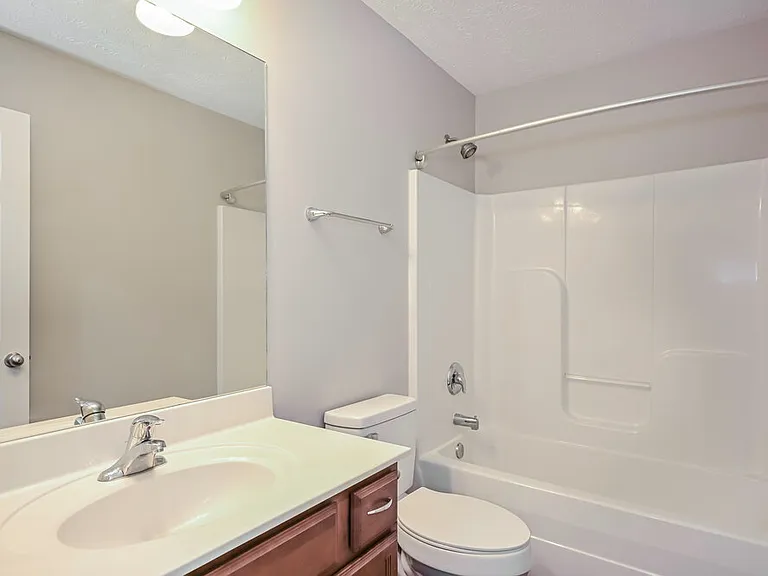 925 Birchmill Point S — Photo 15