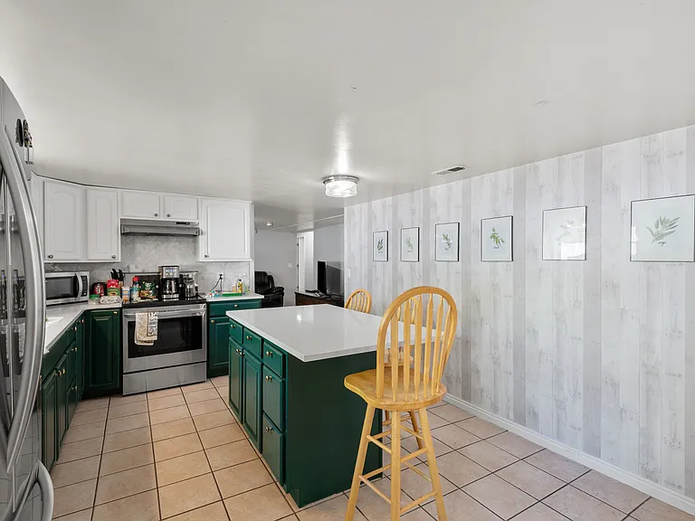 7402 S Temple Dr #A — Photo 7