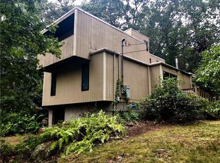 158 Estelle Dr, South Kingstown, RI 02892