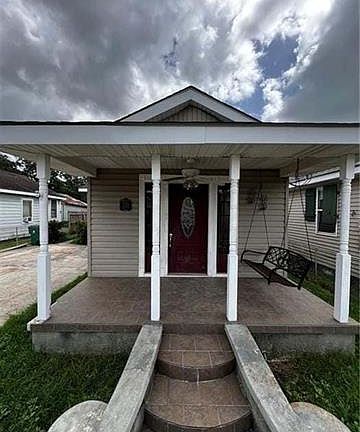 2nd image of 7525 Terrebonne St
