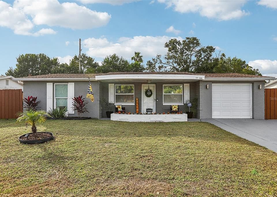 1st image of 3111 Finch Dr