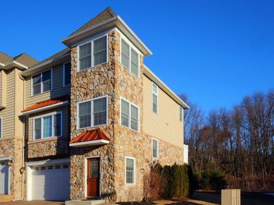 21 White Oak Ln, Aberdeen, NJ, 07747