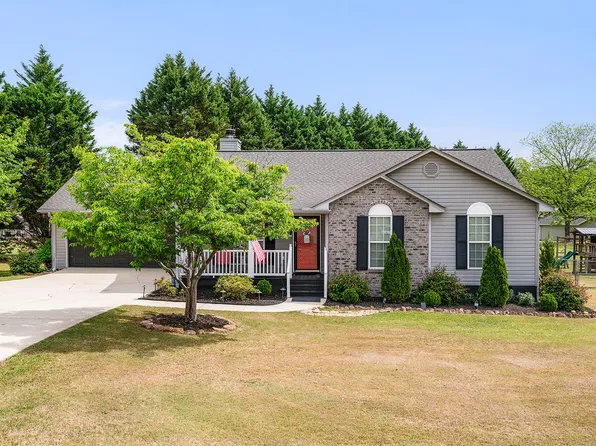 43 Graham Way, Hartwell, GA 30643