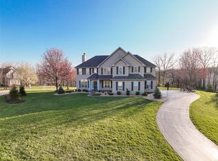 949 Sheffield Forest Ct, Wildwood, MO