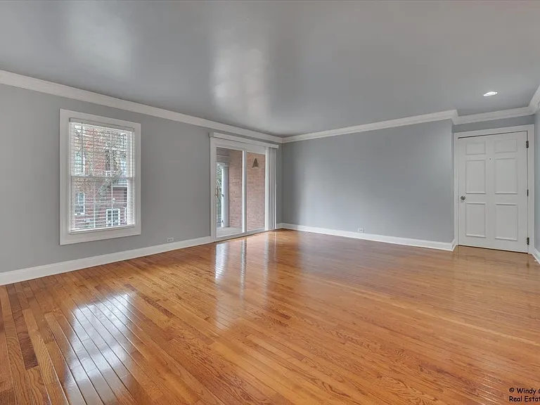510 Shorely Dr #201 — Photo 3