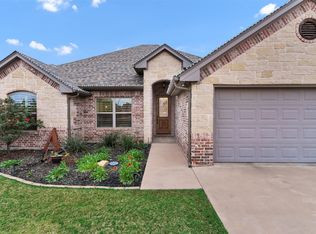 3103 White Horse Ct, Granbury, TX 76049