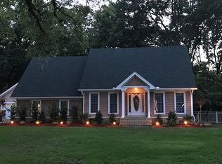 11 Venice Ave, Hanahan, SC 29410