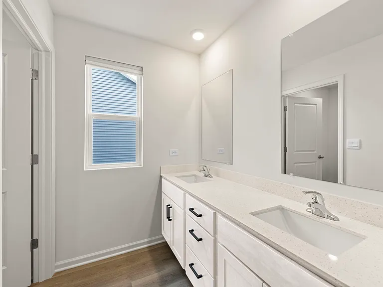 13713 S Sanibel St — Photo 21