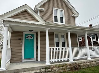 129 Poquonnock Rd, Groton, CT 06340