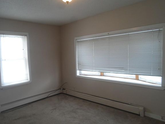 5th image of 13 Blackstone St