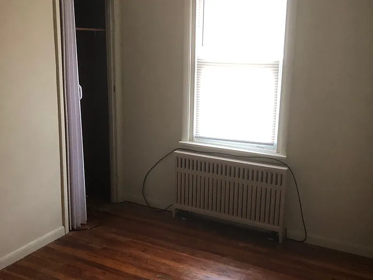 2334 Penn Ave — Photo 4