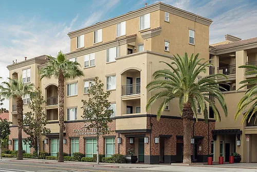 Pinnacle at Fullerton Photo 1