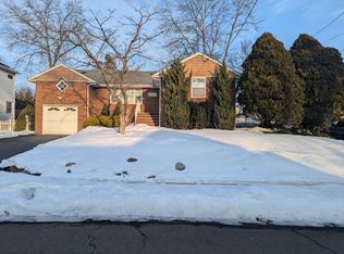 151 Fern St, Washington Township, NJ 07676
