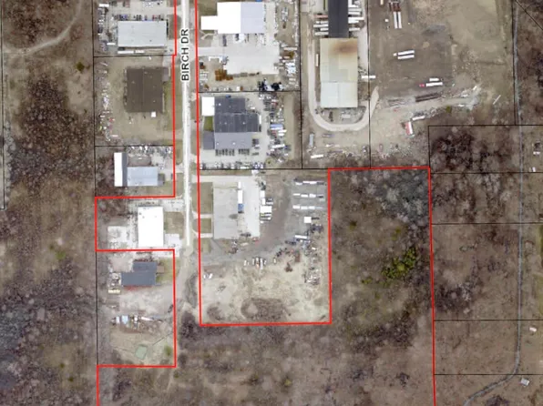 6100 Birch Dr, Flint, MI 48507