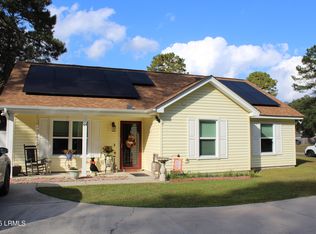 64 Mroz Rd, Beaufort, SC 29906