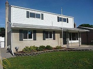 748 Forest St, Westland, MI 48186