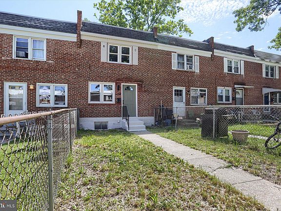 3rd image of 1243 Rolleston St
