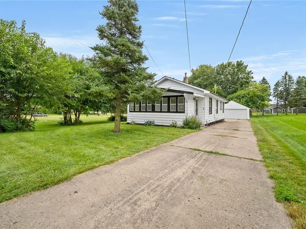 3269 E Douglas Ave, Des Moines, IA 50317