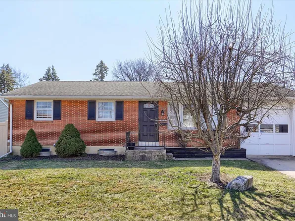 4830 Brian Rd, Mechanicsburg, PA 17050