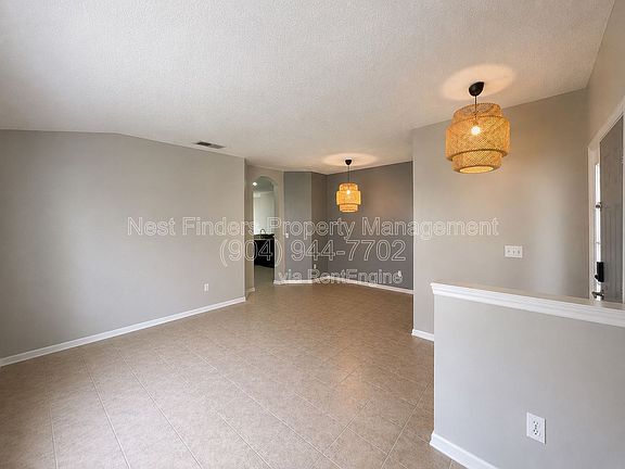 4th image of 14793 Falling Waters Dr