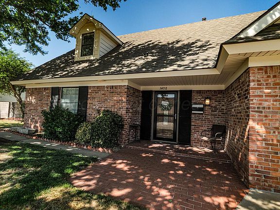 2nd image of 1408 Bluebonnet St