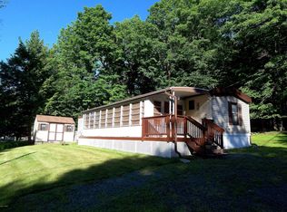 107 11th St, Greentown, PA 18426