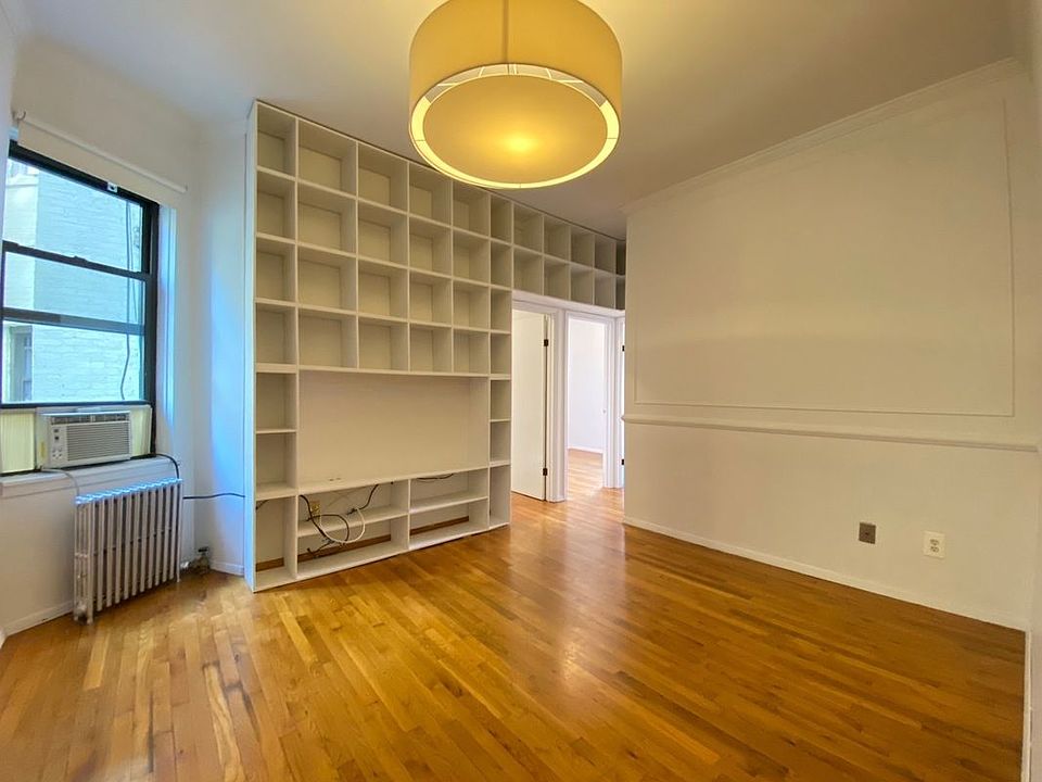 1st image of 218 E 11th St #8B