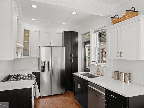 3rd image of 6601 7th St NW