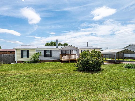 2nd image of 2385 Arrowwood Dr
