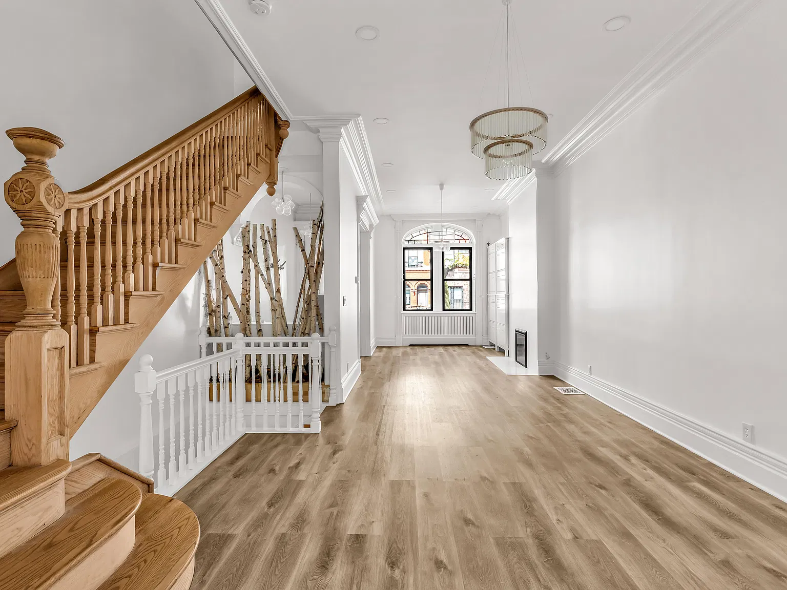 128 Manhattan Avenue — Photo 2