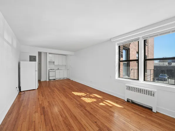 20-10 Seagirt Boulevard image 1 of 15