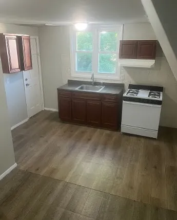 18 N 19th St #3 — Photo 2