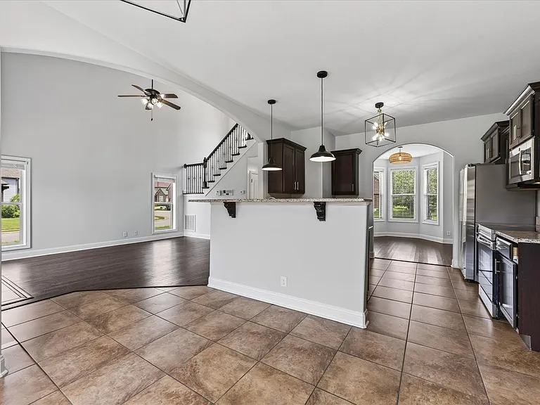 3710 Windhaven Ct — Photo 17