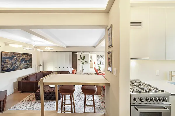 Sold by Nest Seekers International | media 17