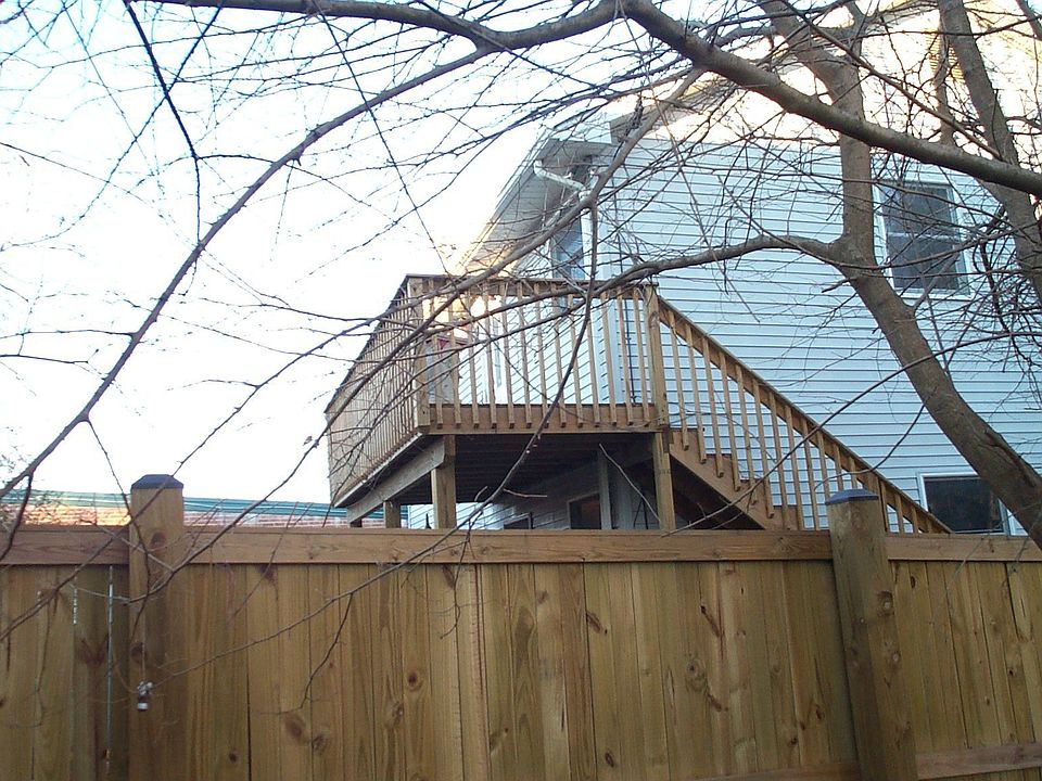 Private entrance to upper unit