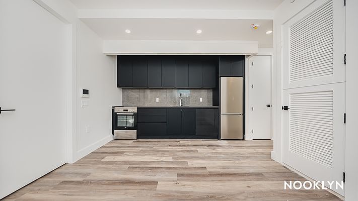 1st image of 26 Quincy St #5J