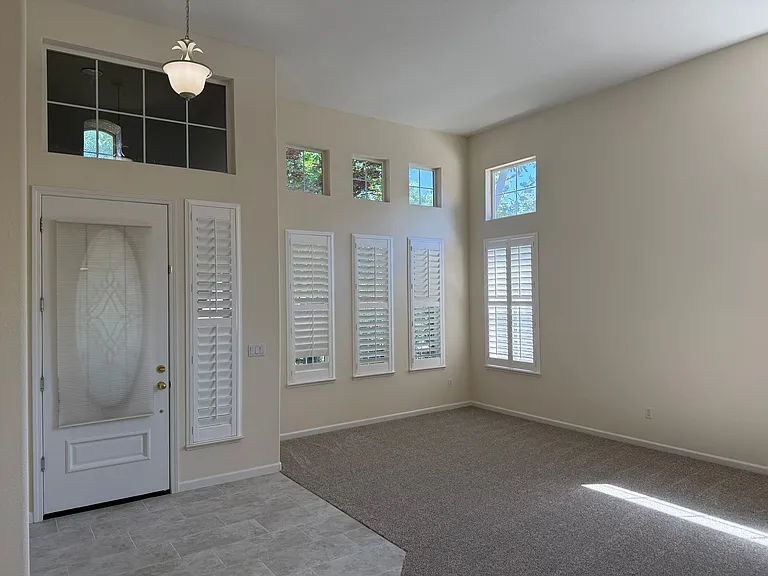 3297 Rock Creek Way — Photo 3