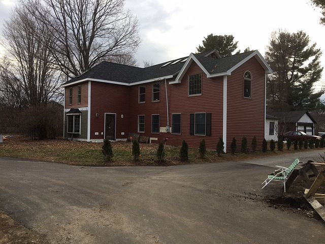 Front Before Farmers Porch