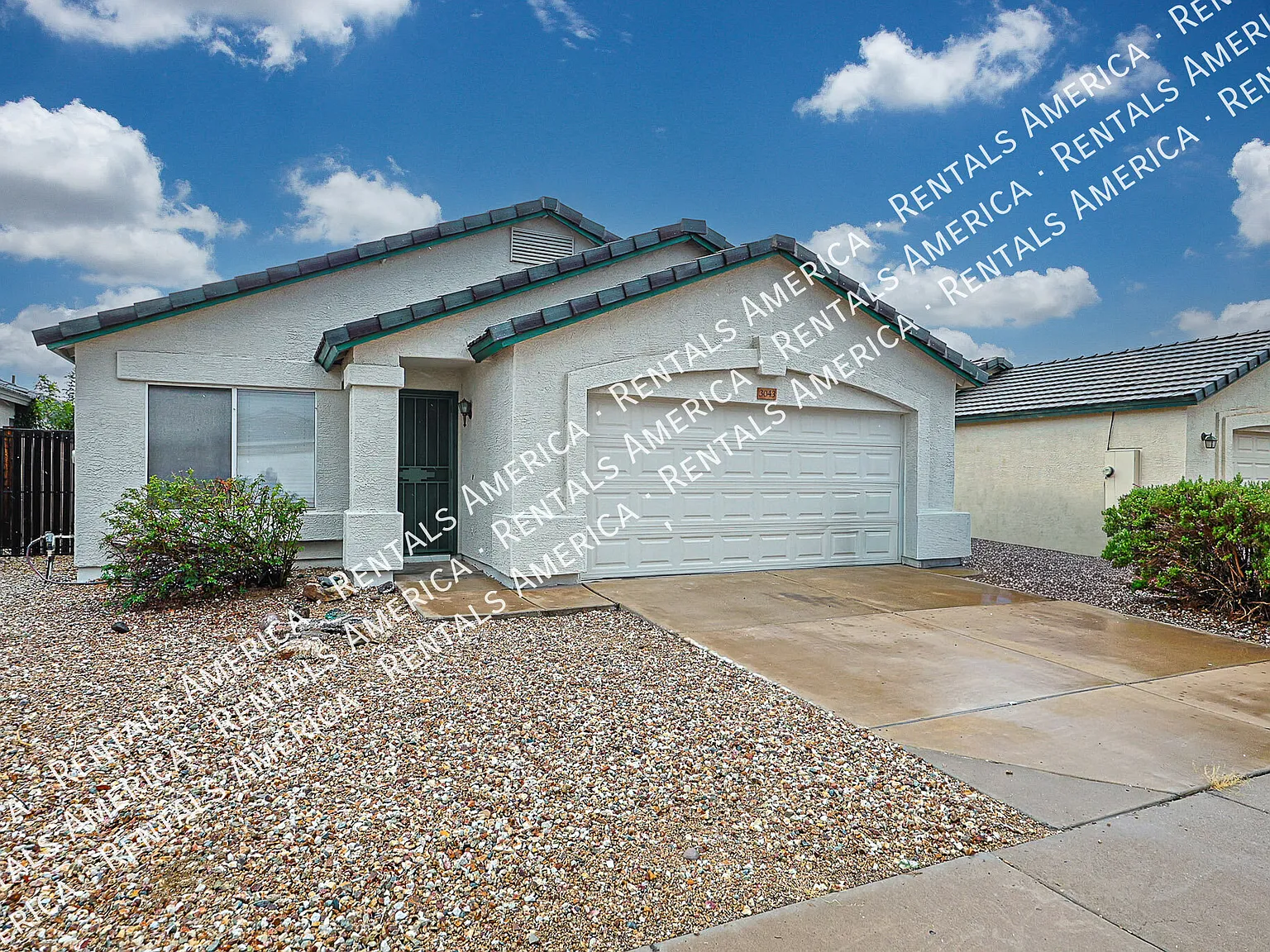 Nice 3 bed - No HOA — Photo 3